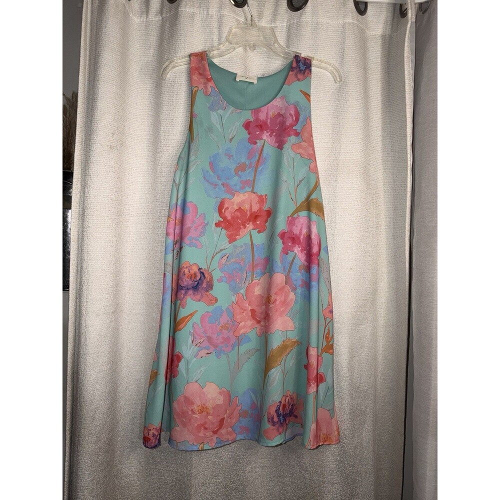 Everly Dress Size Large Floral Summer